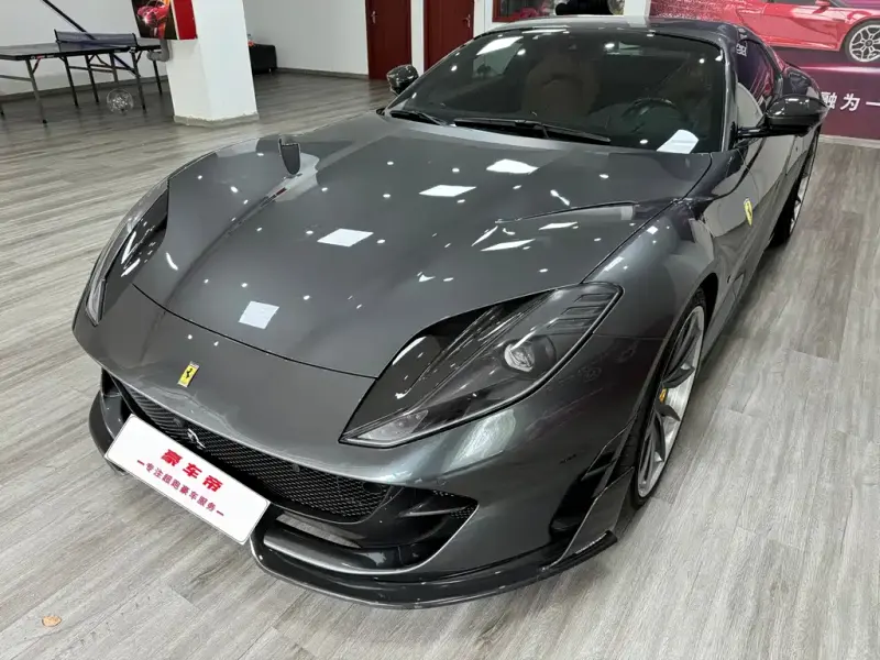 Ferrari 812, 2022