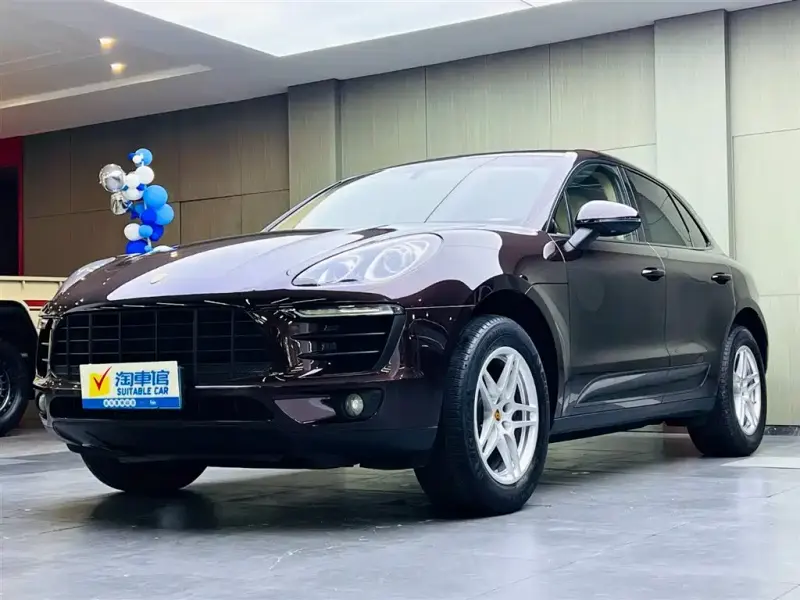 Porsche Macan, 2014