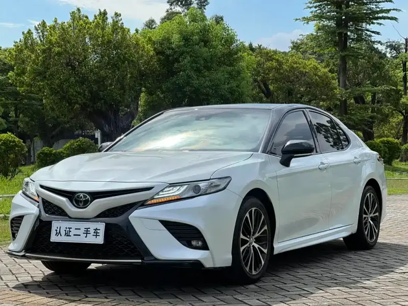 Toyota Camry, 2020