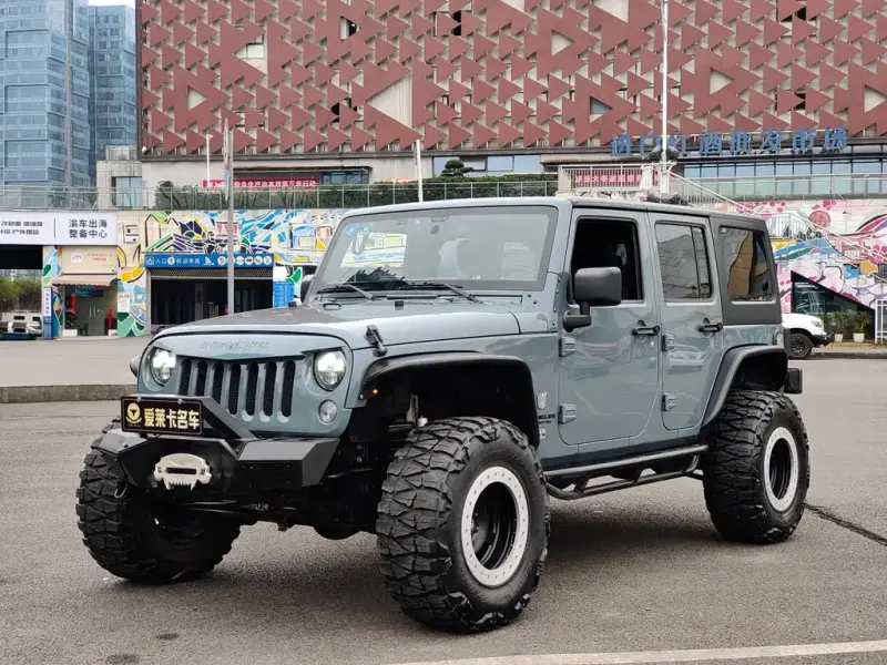 Jeep Wrangler, 2015