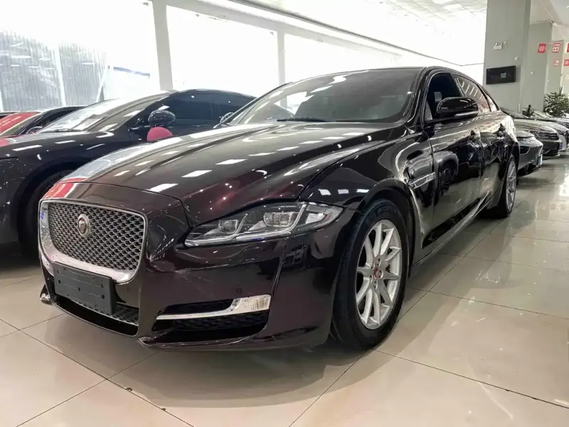 Jaguar XJ, 2017