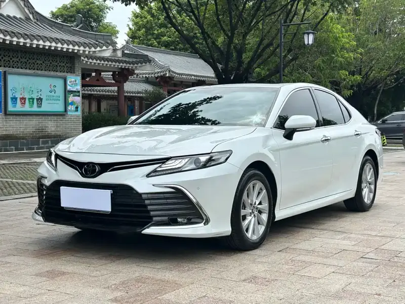 Toyota Camry, 2022