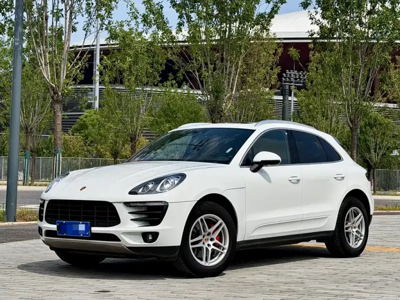Porsche Macan, 2016