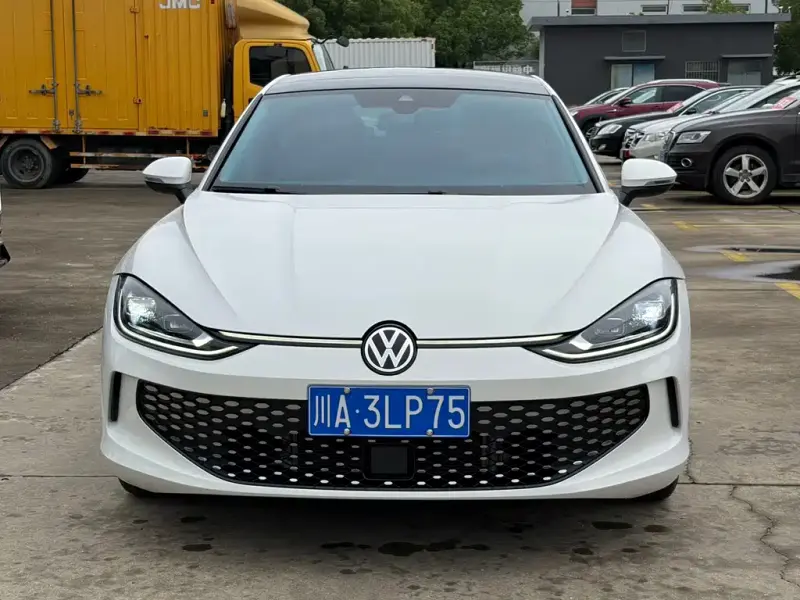Volkswagen Lamando, 2023