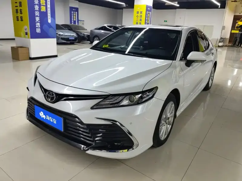 Toyota Camry, 2023