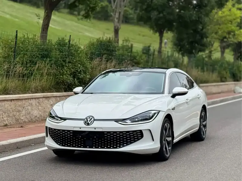Volkswagen Lamando, 2022