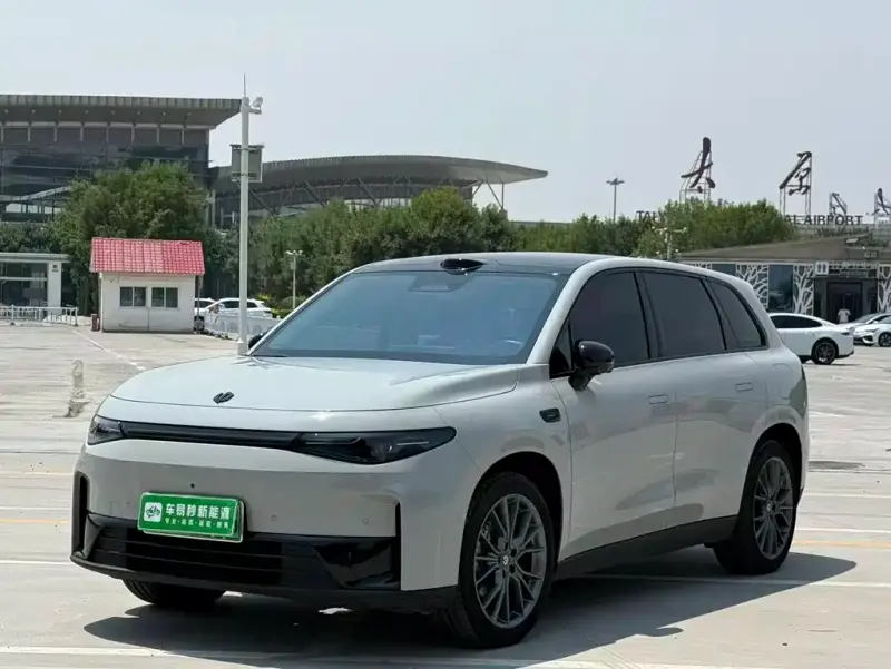 Leapmotor C10, 2025