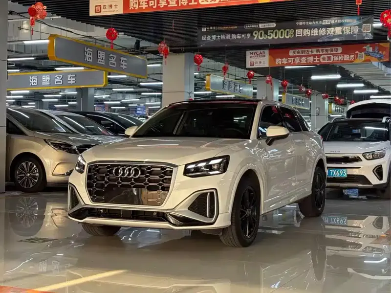 Audi Q2L, 2023