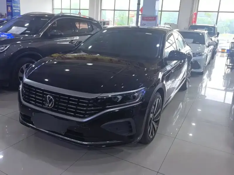 Volkswagen Passat, 2023