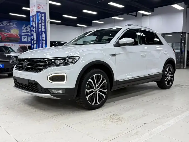 Volkswagen T-Roc, 2022