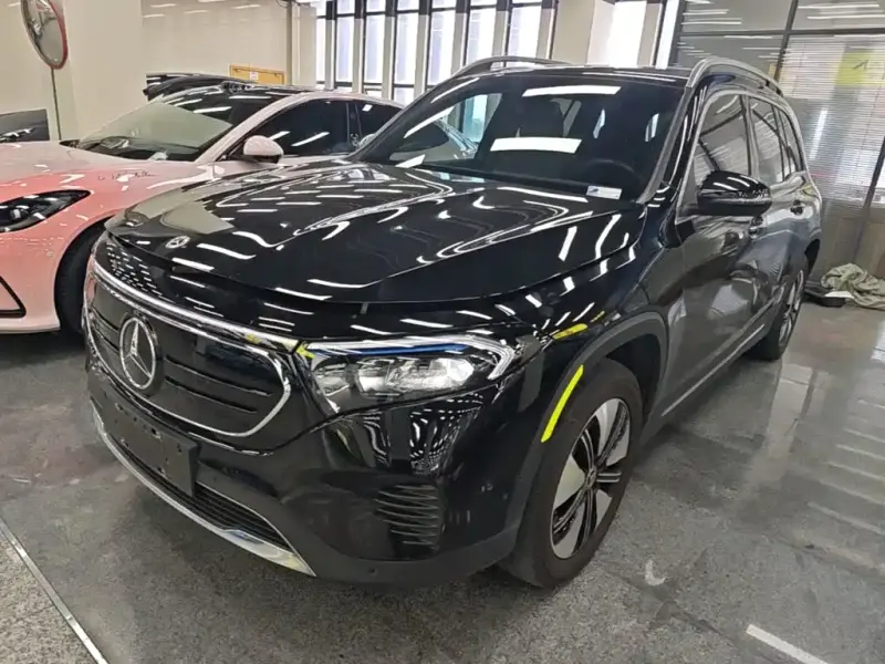 Mercedes-Benz EQB, 2023