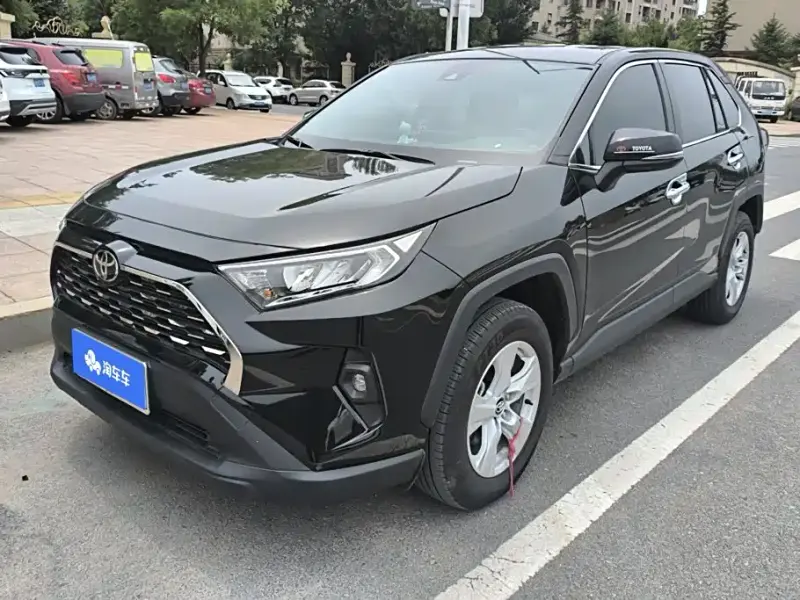 Toyota RAV4, 2025