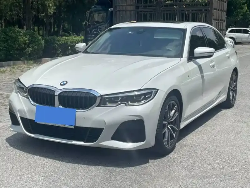 BMW 3 Series, 2021