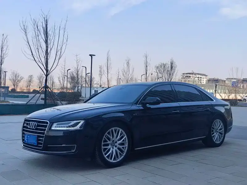 Audi A8, 2016