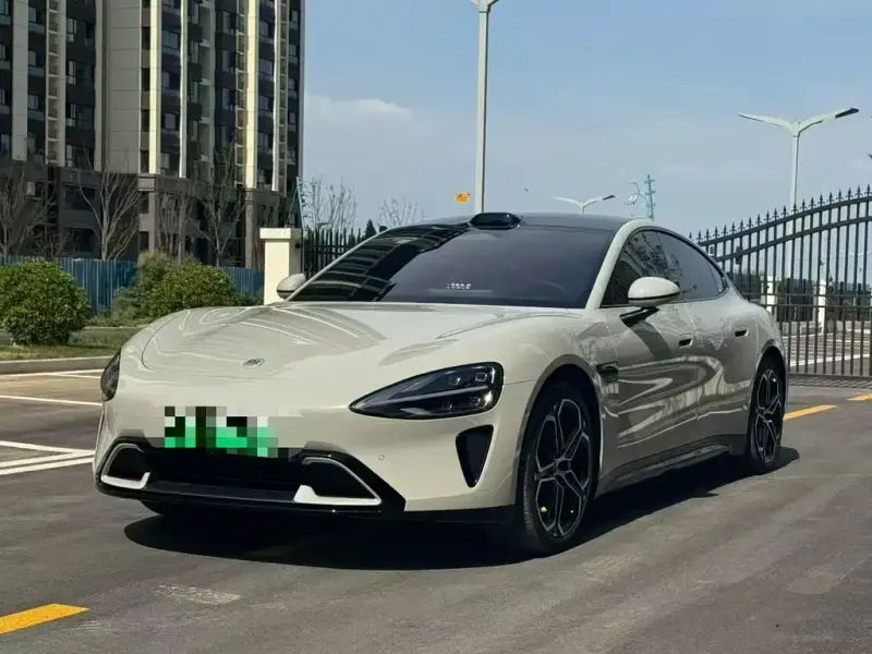 Xiaomi SU7, 2025