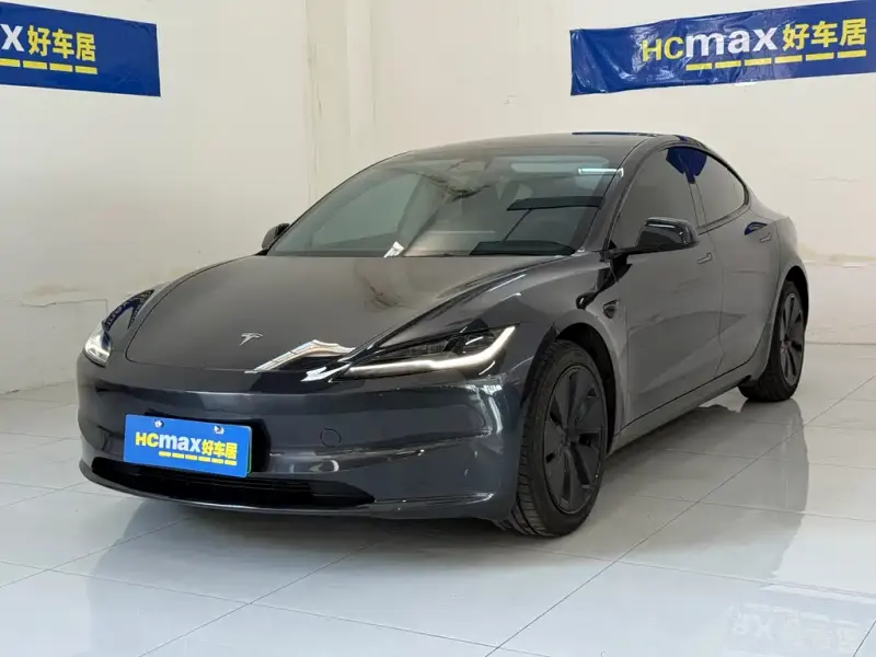 Tesla Model 3, 2025