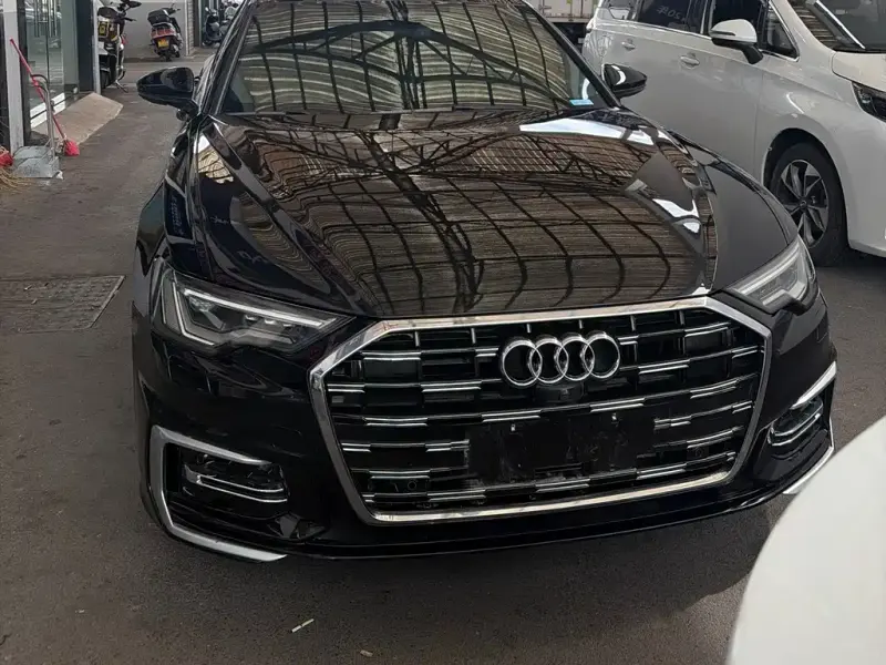 Audi A6L, 2022