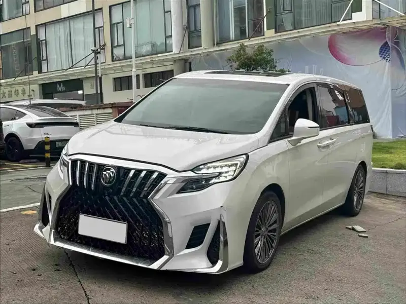 Buick GL8, 2022