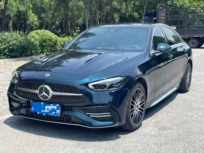 Mercedes-Benz C-Class, 2024