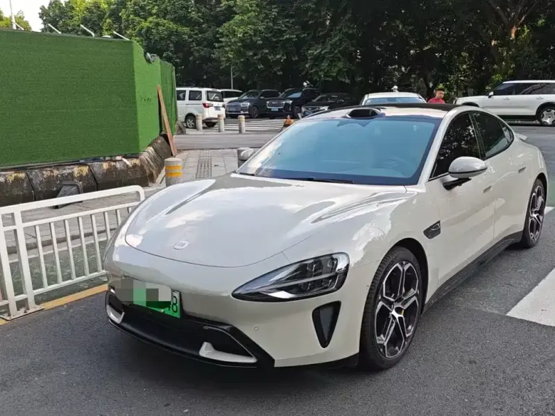 Xiaomi SU7, 2025
