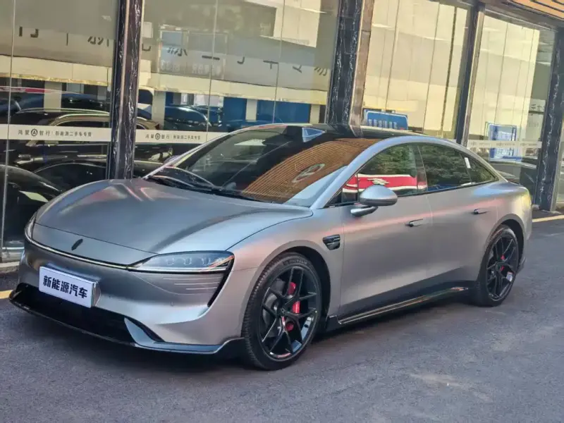 Luxeed Zhijie S7, 2025