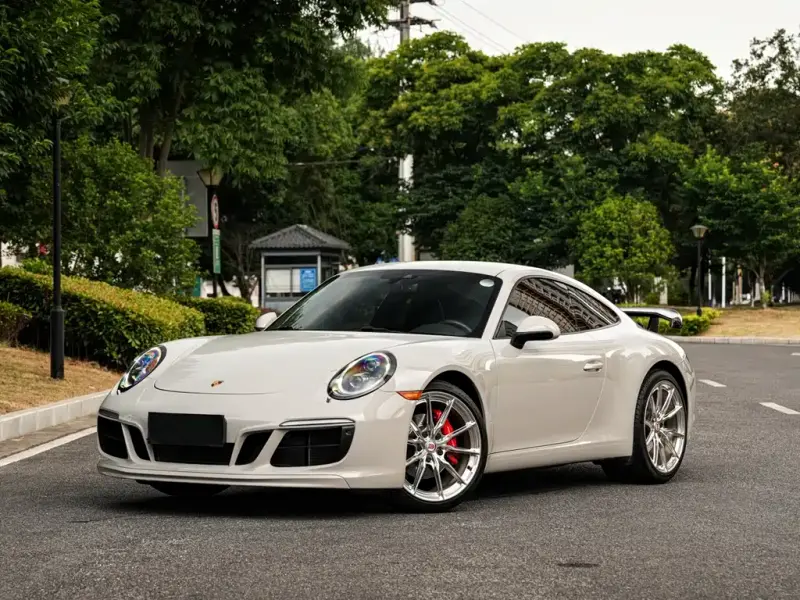 Porsche 911, 2018