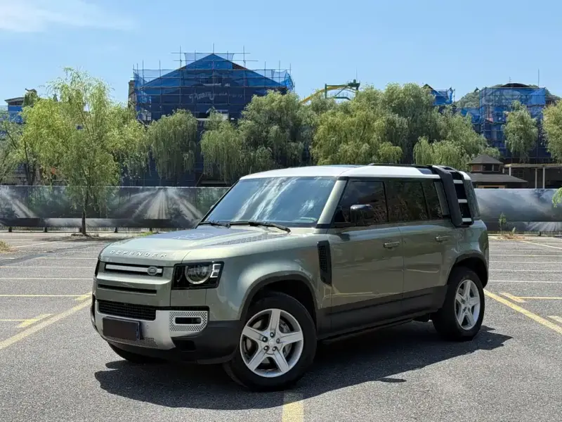 Land Rover Defender, 2020