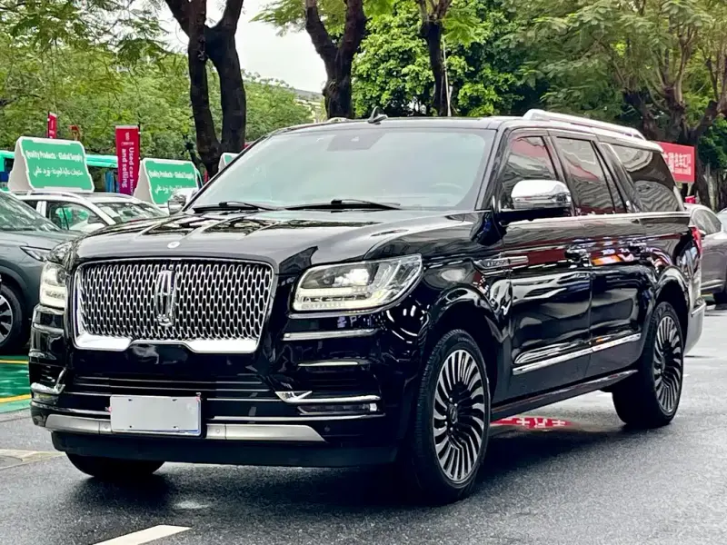 Lincoln Navigator, 2021