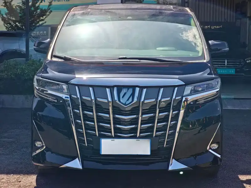 Toyota Alphard, 2021