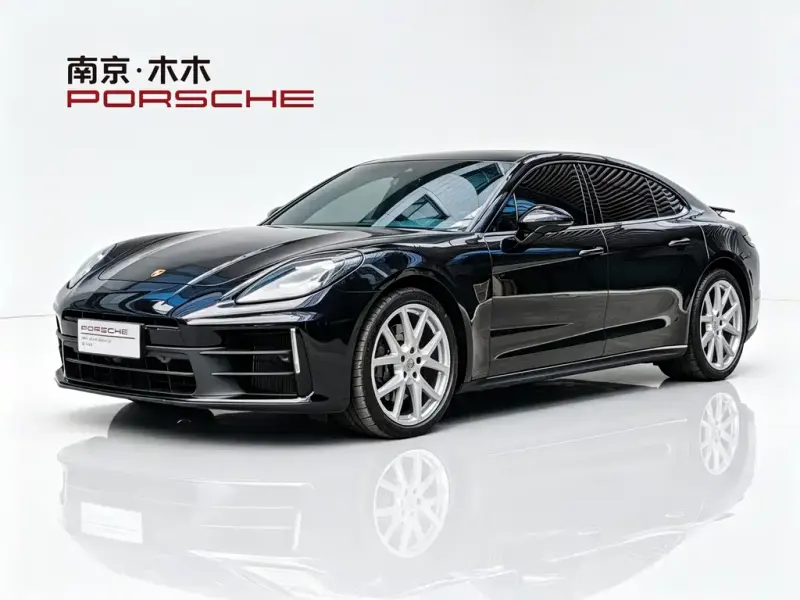 Porsche Panamera, 2024