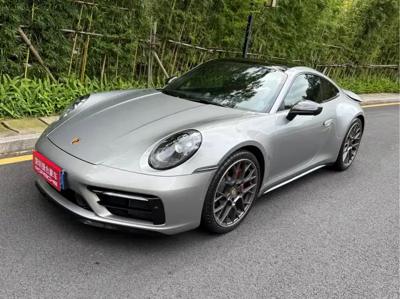 Porsche 911, 2022