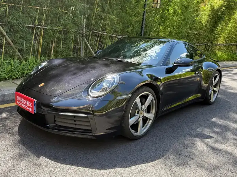 Porsche 911, 2024