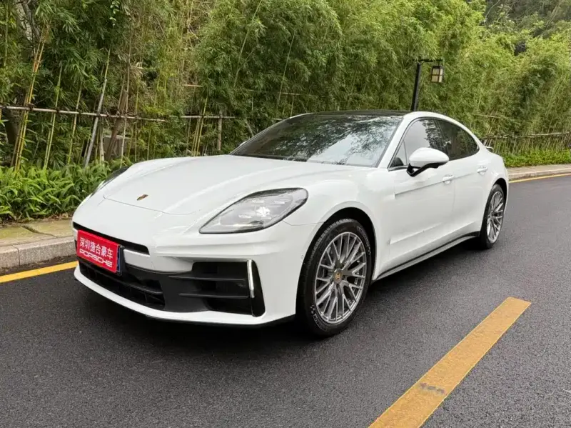 Porsche Panamera, 2026