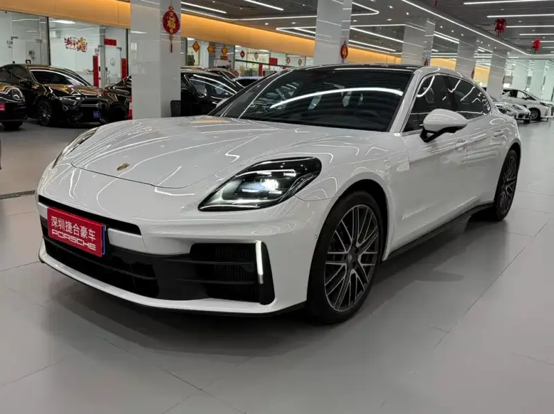 Porsche Panamera, 2026