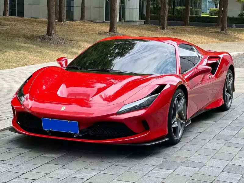 Ferrari F8, 2020