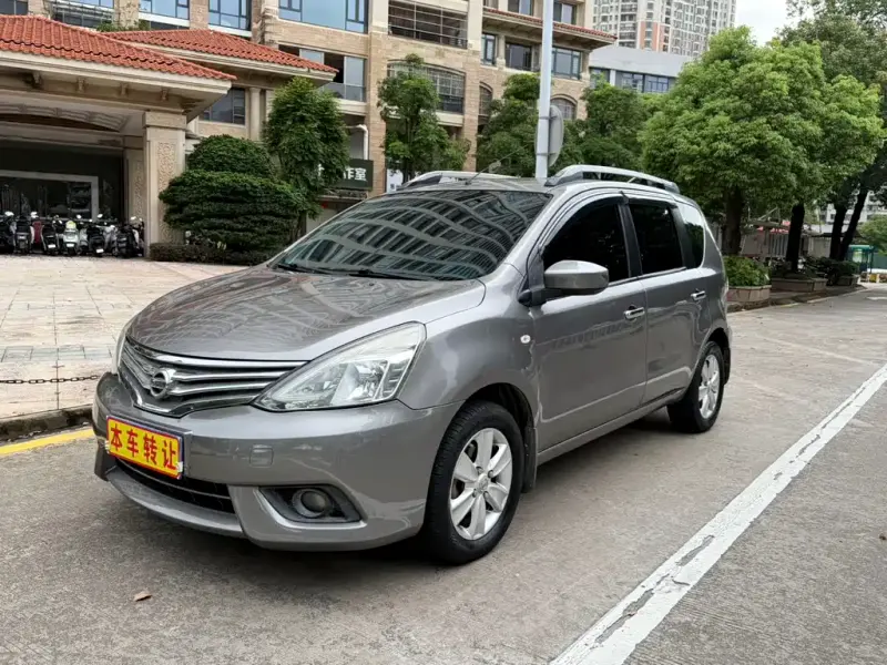 Nissan Livina, 2013