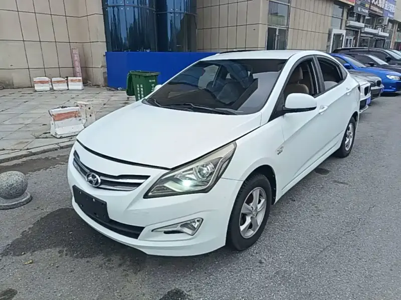Hyundai Verna, 2016