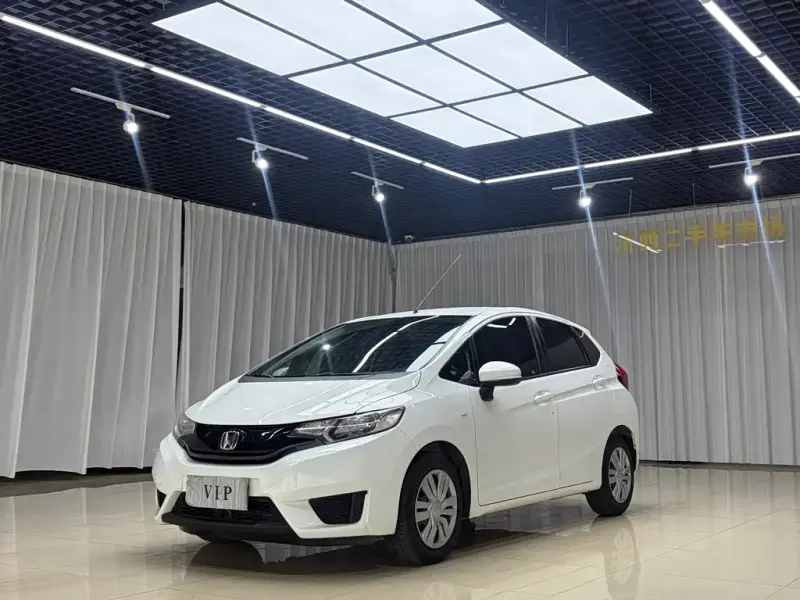 Honda Fit, 2015