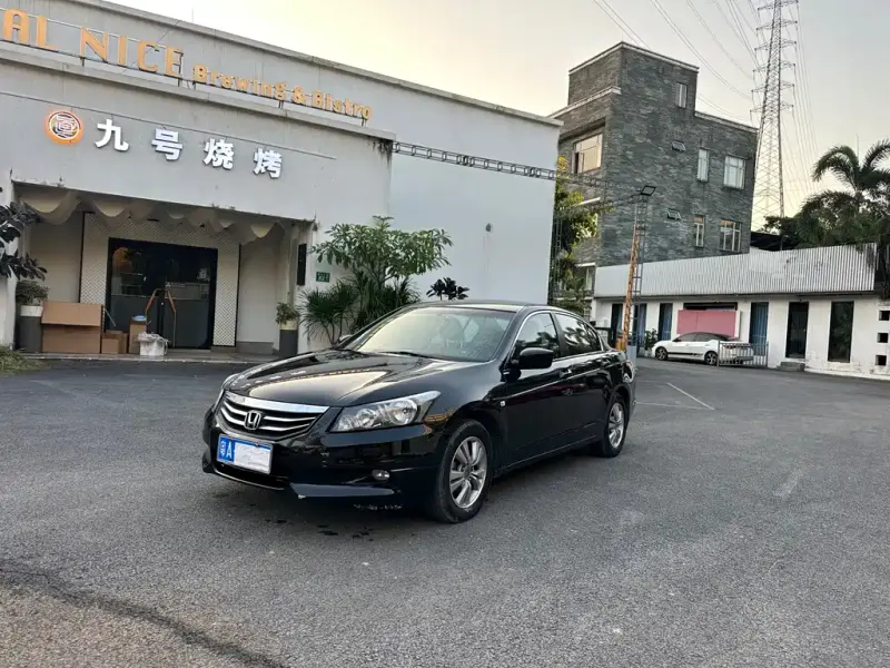 Honda Accord, 2011