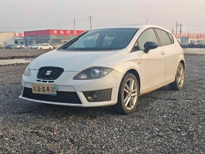 SEAT Leon, 2013