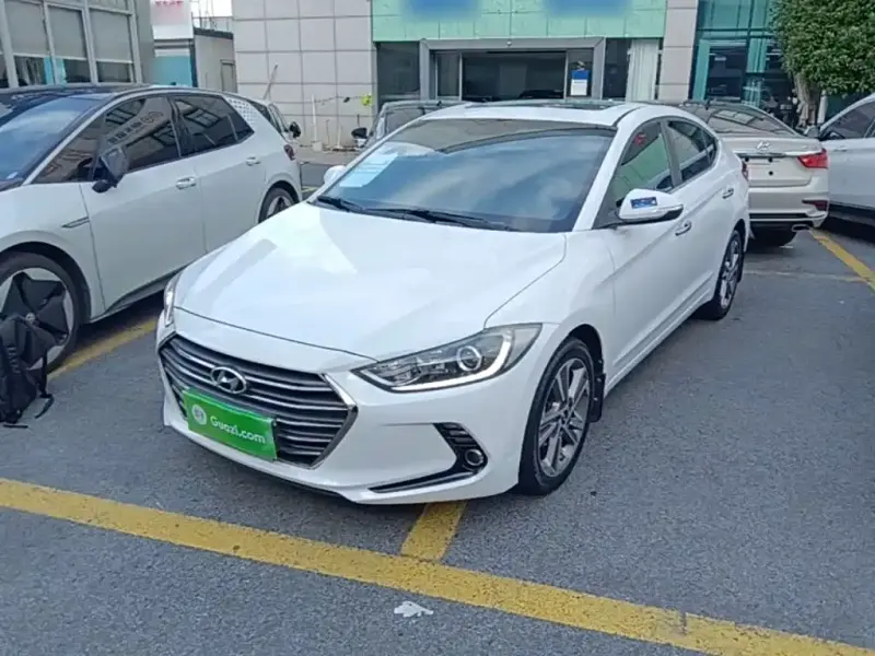 Hyundai Elantra, 2018