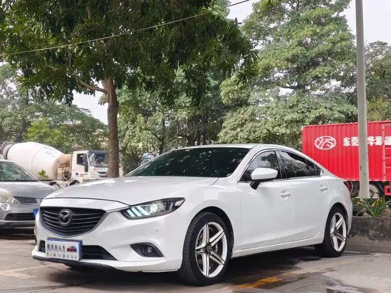 Mazda Atenza, 2015