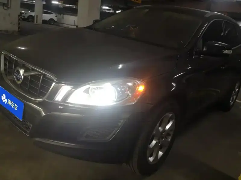 Volvo XC60 (Import), 2012