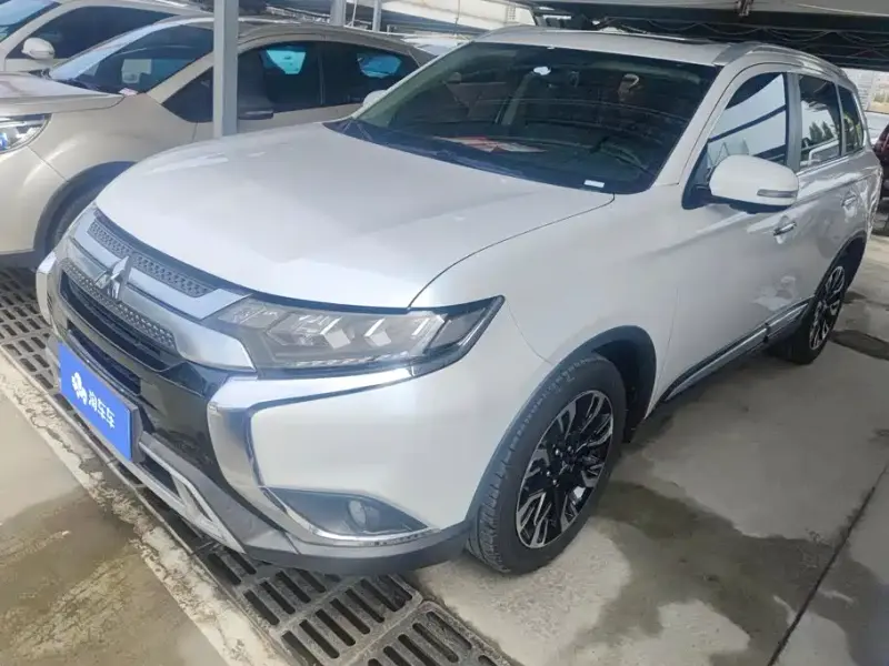Mitsubishi Outlander, 2019