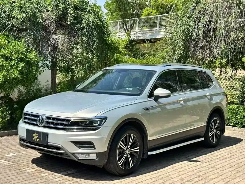 Volkswagen Tiguan L, 2018