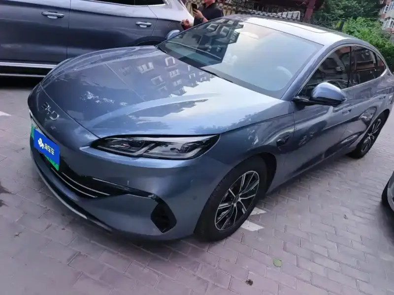 BYD 06, 2025