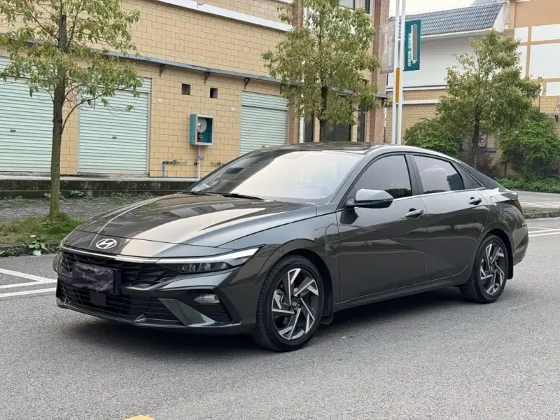 Hyundai Elantra, 2026
