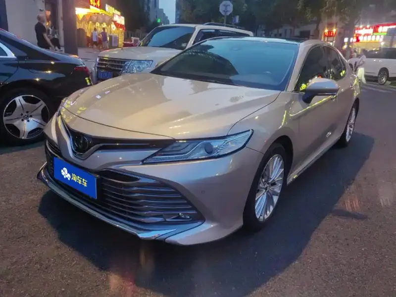 Toyota Camry, 2018