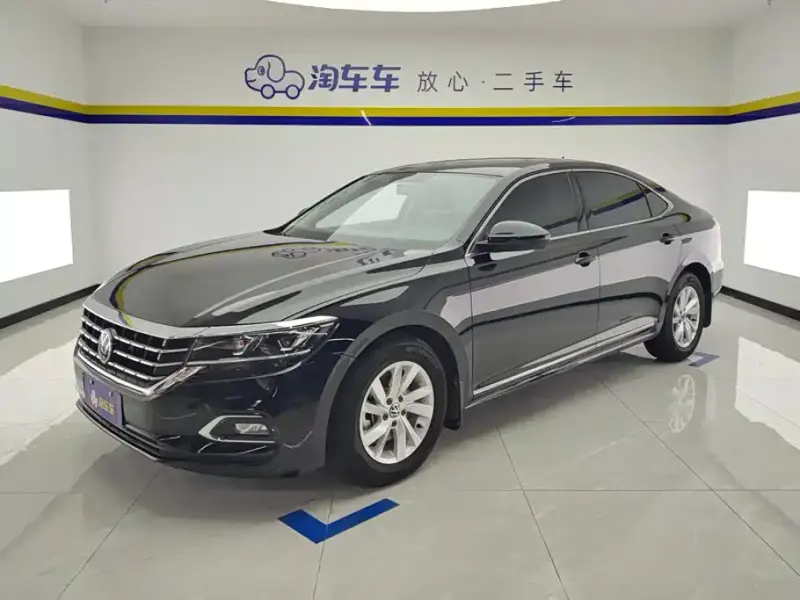 Volkswagen Passat, 2022