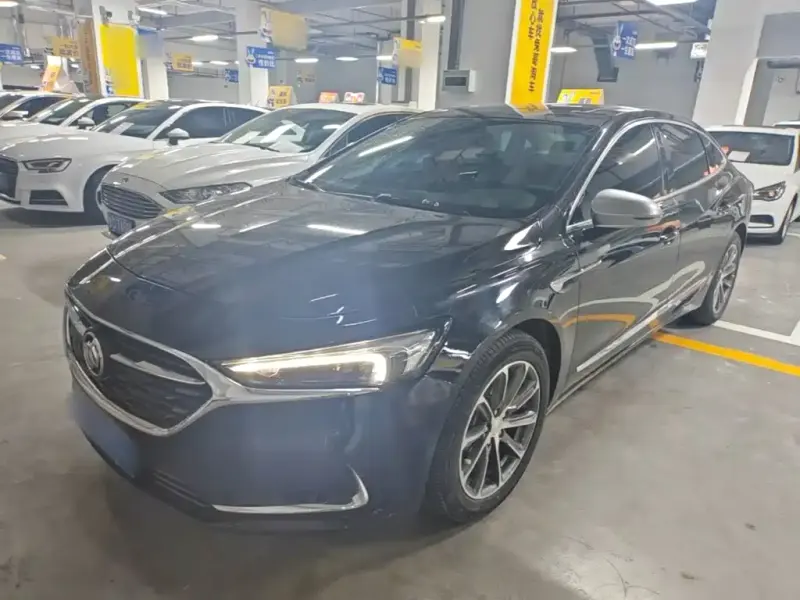Buick LaCrosse, 2022
